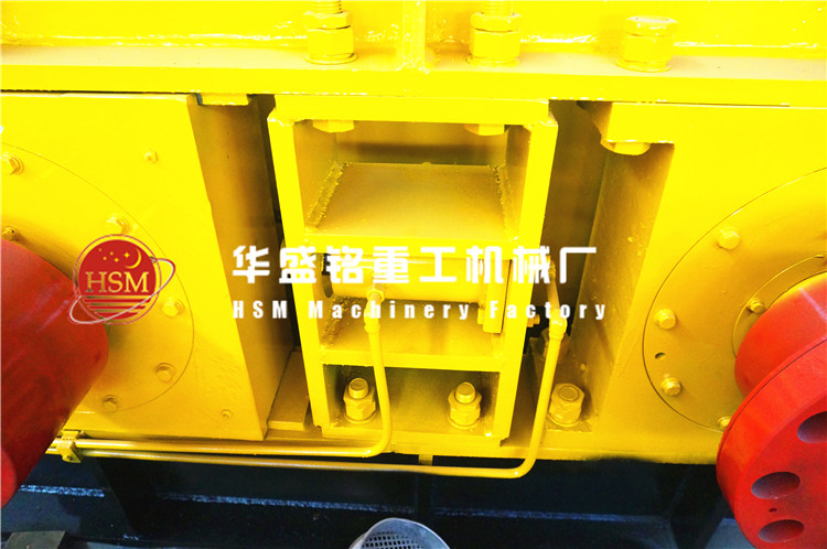 ��݁����C